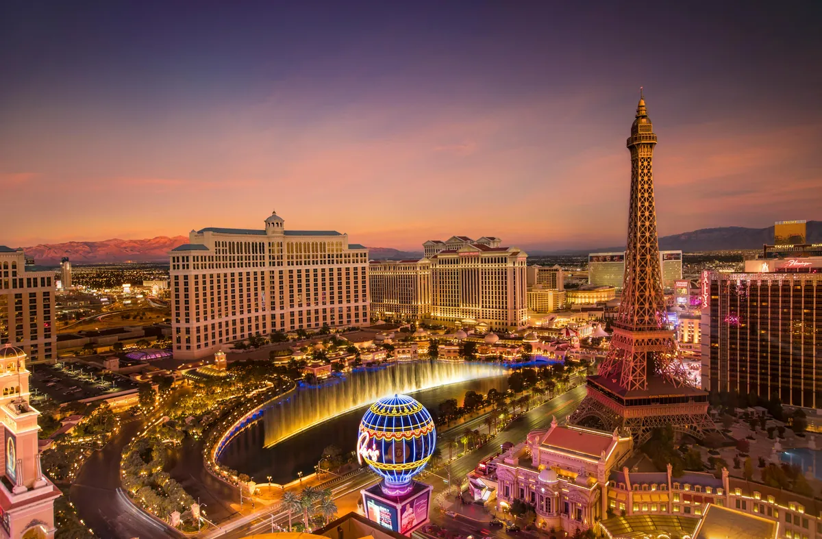 Maximize Your Travel Fund: Finding the Best 1 Year Fixed Savings Options