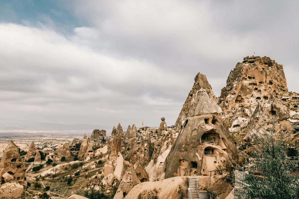 Discovering the Travel Adventures of Laura Delano: Inspiration for Your Next Journey