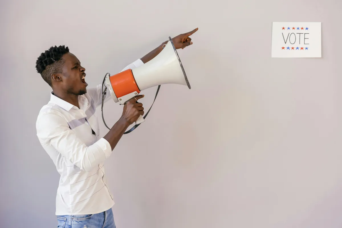 Jonathan Turley Twitter Presence: What His Social Media Activity Reveals About Political Discourse