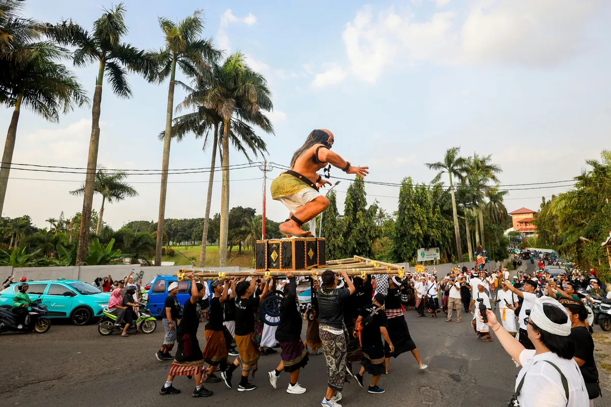 Cukuran untuk Kepala Oval: Panduan Lengkap Memilih Gaya