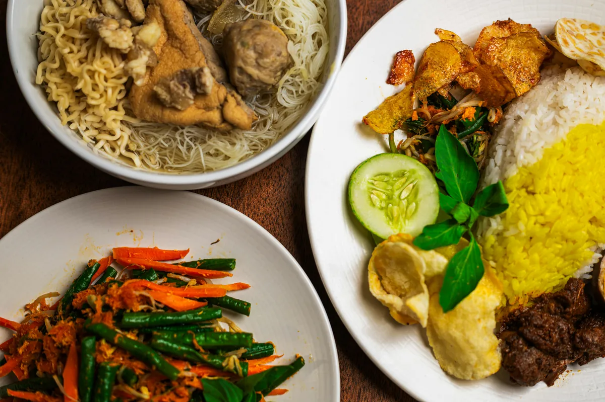 Kata Romantis Buat Suami Lengkap: Ungkapkan Cinta dengan